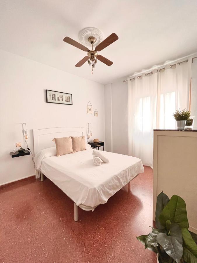 Vera Apartment, Acogedor Y Tranquilo En El Corazon De La Ciudad Antequera Exterior photo