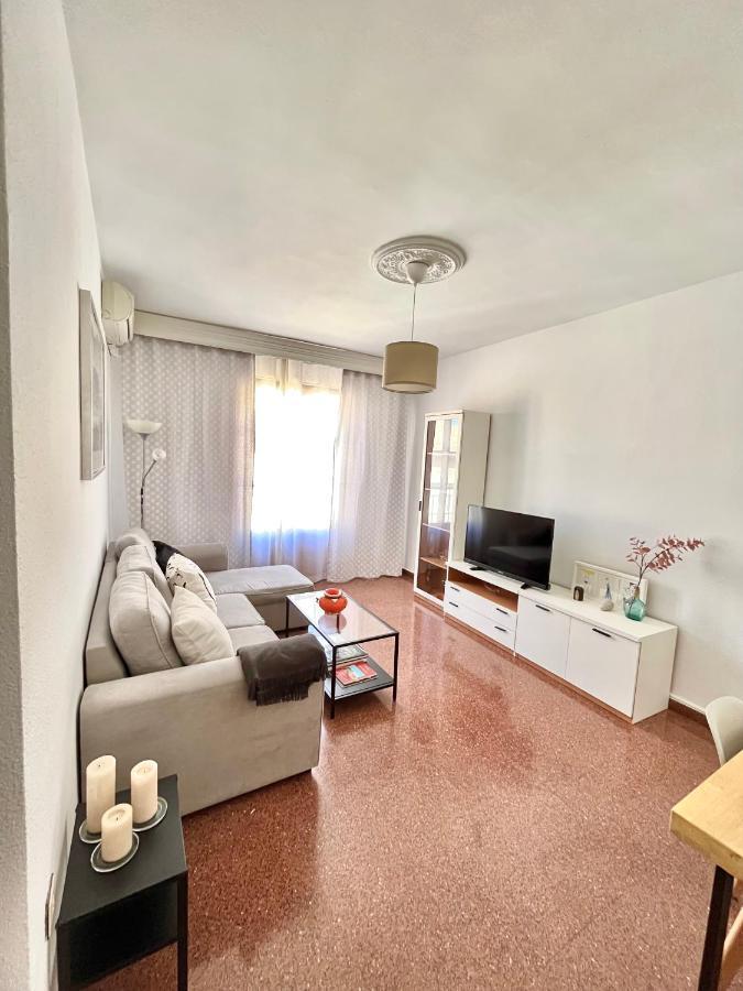 Vera Apartment, Acogedor Y Tranquilo En El Corazon De La Ciudad Antequera Exterior photo